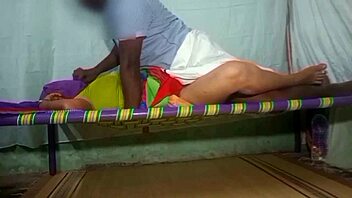 Housewife gives blowjob to house owner in dorm