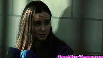 Pussylicking lesbian inmate grinds hard in prison cell action