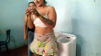 Neighbors are so friendly, I want to give oral to all