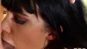 hot milf valentina ricci cant stop stuffing her deep throat with his dick