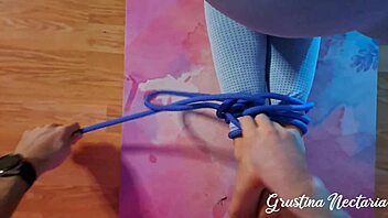 i tied her up and fucked her mouth upside down 😈