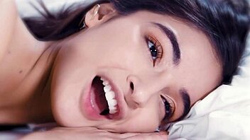 Girlsway - Sexy photographer bangs hot model after nude shoot! 😍