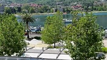 Watch brave teen in action, risking exposure publicly