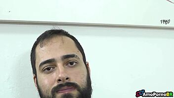 Briga Dela Com Meu Padrasto