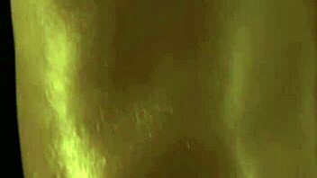 Asian Beauty Unveils Her Stunning Body