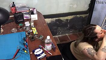 No money to pay technician, so I sucked his dick 😏