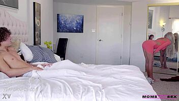 Getting seduced by my stepmom 😏