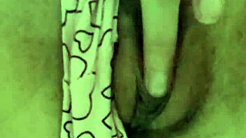 I masturbate my hairy pussy under the desk in class