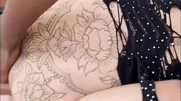 Evelyn Foxx Takes Huge Bbc Deep Inside