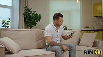 rim4k cool guy faces a wild crisis