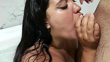 Wow! Curvy Babe Worshipped in Jacuzzi With Steamy Foot Play!