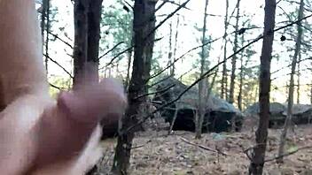 Clitlicker662 Flashes Naked on Street for Wild Update 28 Action