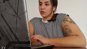 i love watching carla fart at work