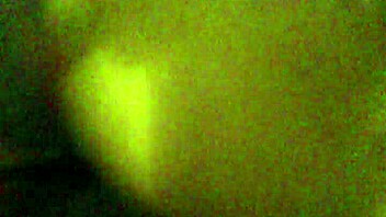 fat booty bouncing, want to grab it?