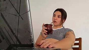 i love watching carla fart at work