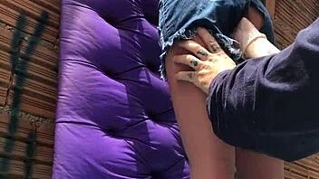 comendo cu da casada na favela com sex toy