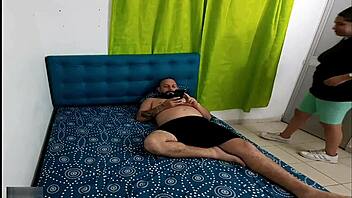 La Perra De Mi Empleada Quiere Que Me La Folle Al Sentir Celos De Mi Vecina - Porno En Español