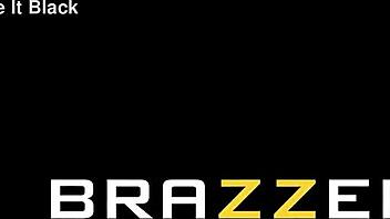 Ana Foxxx drives me wild on impregnation vacation!