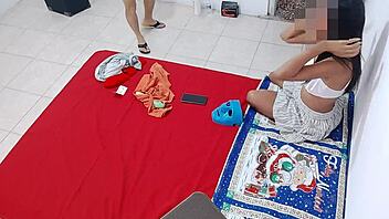 Latina Brunette MILF Prepares For Homemade Porn Scene In Spanish.