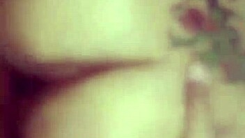 Marbella de ate is always available for a chat until the last drop, call 989401645 if you're determined.