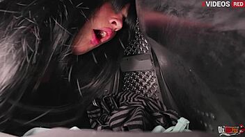 Stepmom Stuck in Washing Machine Gets Ass Fucked with Huge Creampie