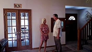 Fuck My Shaved Pussy and Cum on Face