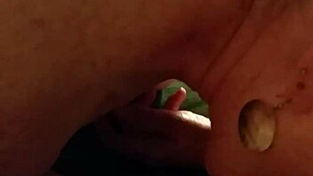 JOANNA SUCKING ME LIKE A MILF GRANNY IN THIS AMATEUR BLOWJOB