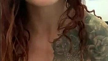 Uh, vintage cum countdown got me goin’ crazy here!