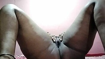 Indian Girl Quenches Her Pussy's Thirst!