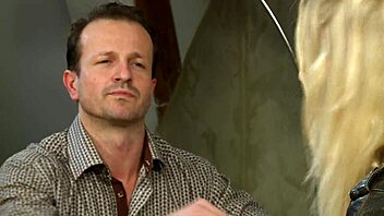 Fucking blonde beauty mom bent over is pure fire! 🔥