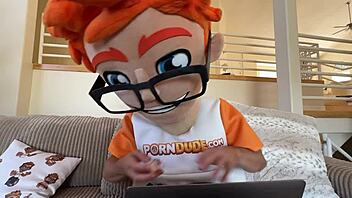 Damn! Lusty Linda Lan Rides Porn Dude's Huge Cock Like a Pro. Wild Casting Couch Action!