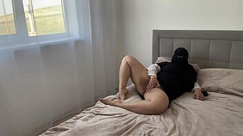 Arab Zalifah Excited While Cleaning, Shows Shaved Pussy Without Panties