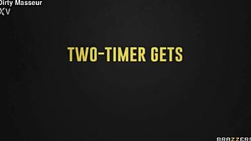 Two-timer Scarlit Scandal and Susie Stellar double teamed and creamed by Brazzers! Wow!