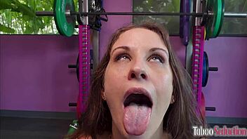 too horny to workout, just need brunette milf now