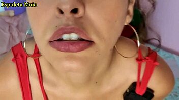 Punheta guiada - morena gostosa mandando no seu pau