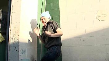 Ariel Stoman And Daisy Layne Licking Pussies In Horny Lesbian Action