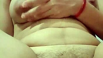 thick fat chick with big pussy wants to have sex with all guys who are limp