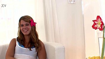 elizabeth bentley 19 yo cutie swallows huge load!