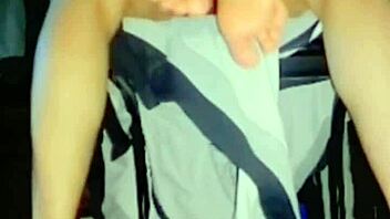 Vecina 18 Le Encanta La Verga Siempre Y Cuando Le Pagues Las Uñas