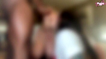 Jeg har tre jenter som tigger om ansiktsfucking med riding og cowgirl