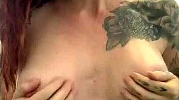 Uh, vintage cum countdown got me goin’ crazy here!