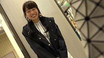 japanese cute new actress gets creampie with leakage