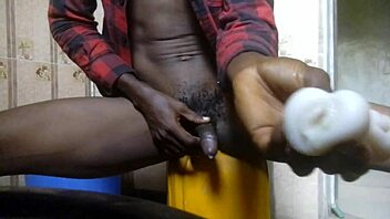 I fuck my silicone doll and get a creampie, it's awesome!