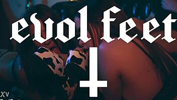 My Barefoot Latina Feet Are Worshipped By Horny Lesbian Sluts.