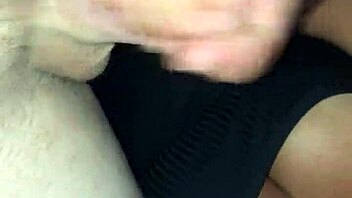 Milf Gives Handjob To Amateur Guy