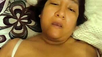 Wake Up Alone? Mexican Milf Housewife Starts Rough Quickie Stream!