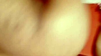 Sundaydogood614 Shows Her Shaved Pussy In Update