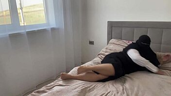 Arab Zalifah Excited While Cleaning, Shows Shaved Pussy Without Panties