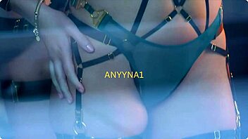 Gizelle Blanco and Freya Parker Strap On for Wet Lesbian Fun