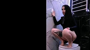toilet games with handjob and toys